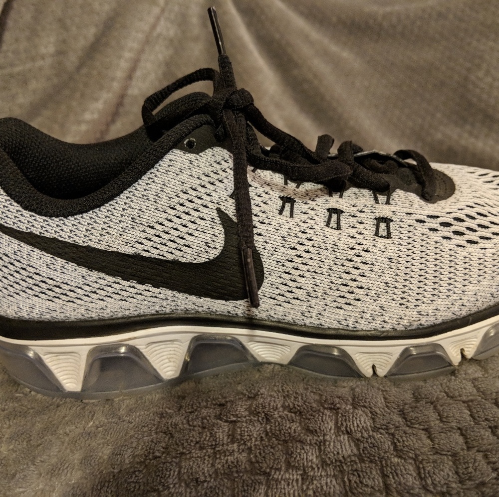 Nike Tailwind 8 Sneakers